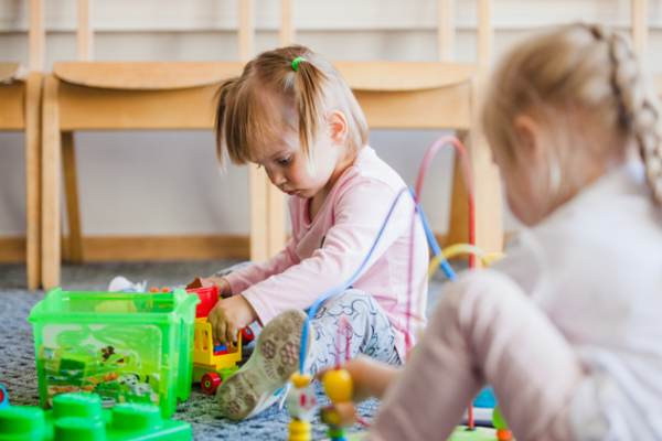 Grupne aktivnosti u vrtiću – strategije za poticanje razvoja vokabulara